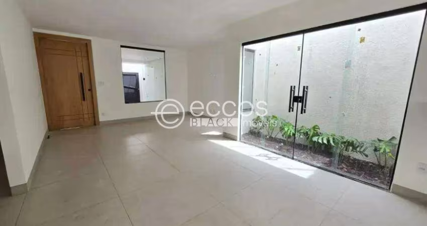 Casa à venda, 3 quartos, 1 suíte, 2 vagas, Cidade Jardim - Uberlândia/MG
