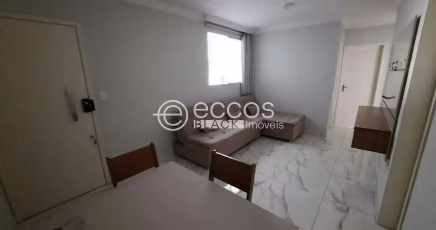 Apartamento à venda, 3 quartos, 1 suíte, 1 vaga, Cazeca - Uberlândia/MG