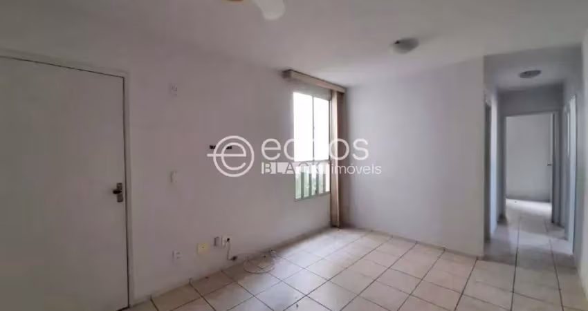Apartamento para aluguel, 3 quartos, 1 suíte, 2 vagas, Brasil - Uberlândia/MG