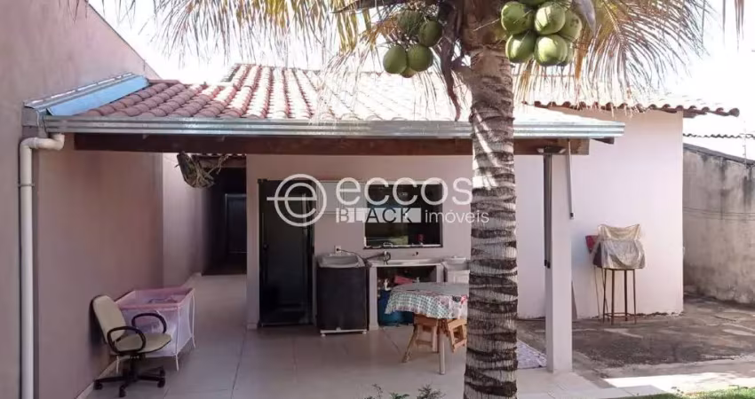 Casa à venda, 2 quartos, 2 vagas, jardim canaã - uberlândia/mg