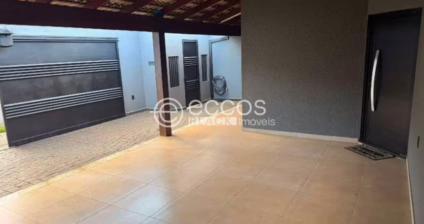 Casa à venda, 3 quartos, 1 suíte, 2 vagas, Granada - Uberlândia/MG