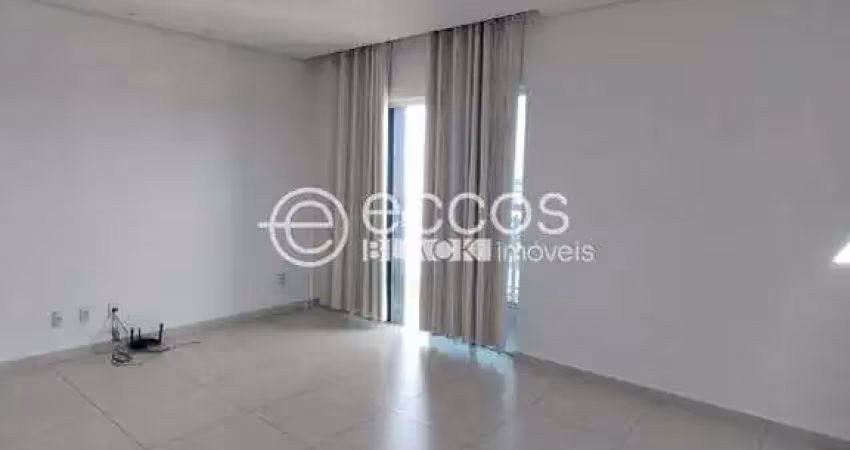 Cobertura para aluguel, 3 quartos, 1 suíte, 2 vagas, martins - uberlândia/mg