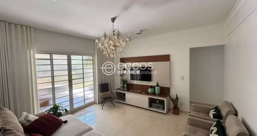 Casa para aluguel, 4 quartos, 1 suíte, 2 vagas, vigilato pereira - uberlândia/mg