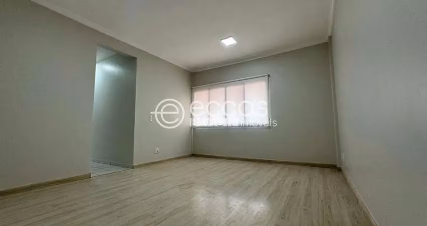 Apartamento à venda, 3 quartos, 1 vaga, presidente roosevelt - uberlândia/mg
