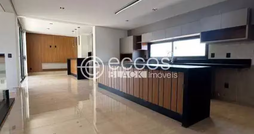 Cobertura à venda, 3 quartos, 3 suítes, 4 vagas, granada - uberlândia/mg