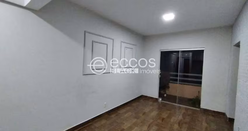 Apartamento para aluguel, 2 quartos, 1 suíte, 1 vaga, antônia cândida i - uberaba/mg