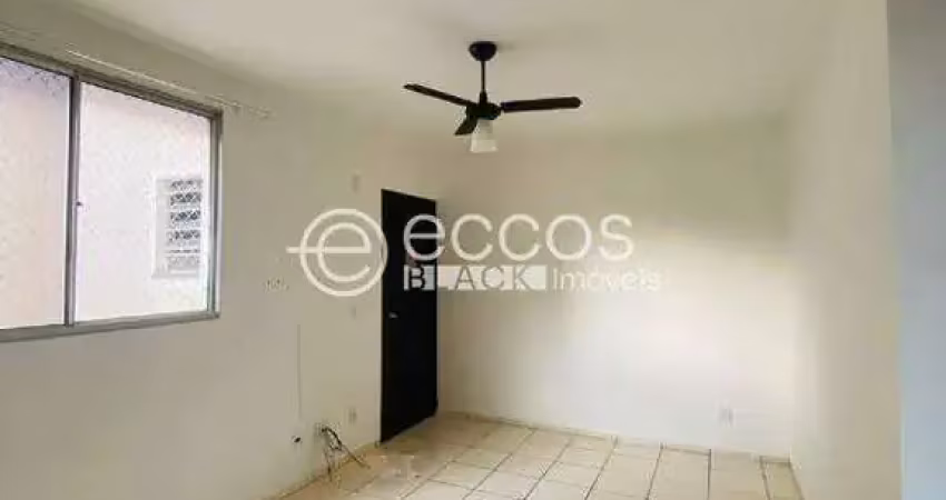Apartamento para aluguel, 2 quartos, 1 vaga, conjunto guanabara - uberaba/mg