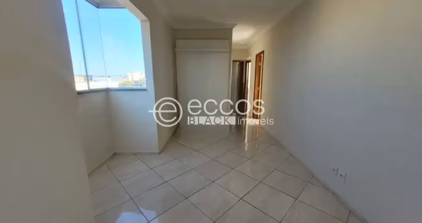 Apartamento para aluguel, 3 quartos, 1 suíte, 1 vaga, granada - uberlândia/mg