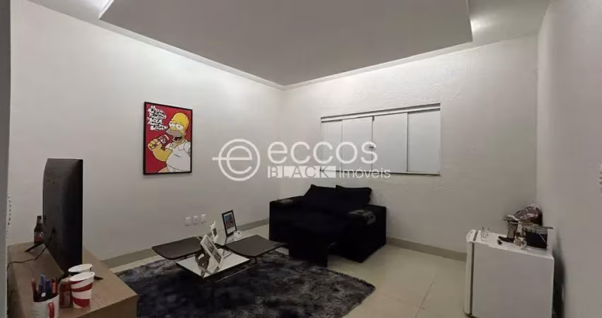 Casa à venda, 3 quartos, 1 suíte, 2 vagas, lagoinha - uberlândia/mg