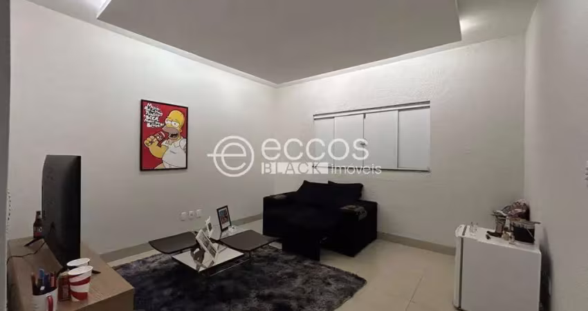 Casa à venda, 3 quartos, 1 suíte, 2 vagas, lagoinha - uberlândia/mg