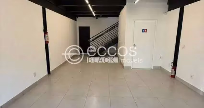 Ponto comercial para alugar na Rua Benedito Palhares, --, Saraiva, Uberlândia