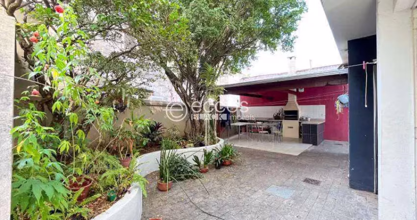 Casa à venda, 7 quartos, 3 suítes, 6 vagas, serra - belo horizonte/mg