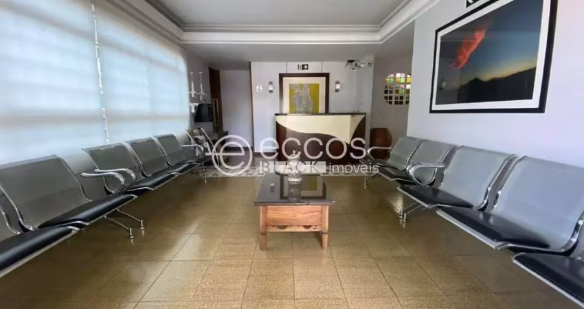 Casa para aluguel, 4 quartos, 2 suítes, 5 vagas, morada da colina - uberlândia/mg