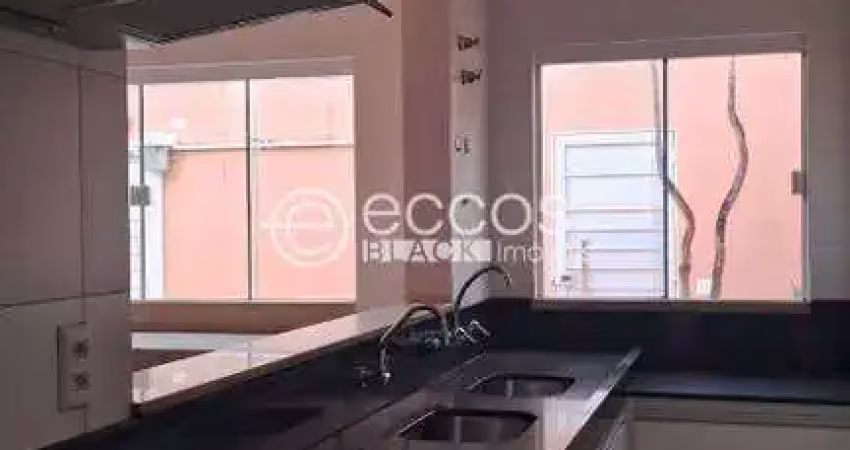 Casa à venda, 3 quartos, 1 suíte, 4 vagas, umuarama - uberlândia/mg