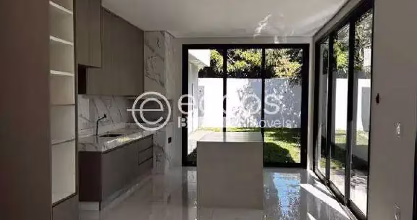 Casa para aluguel, 3 quartos, 2 suítes, 3 vagas, daniel fonseca - uberlândia/mg