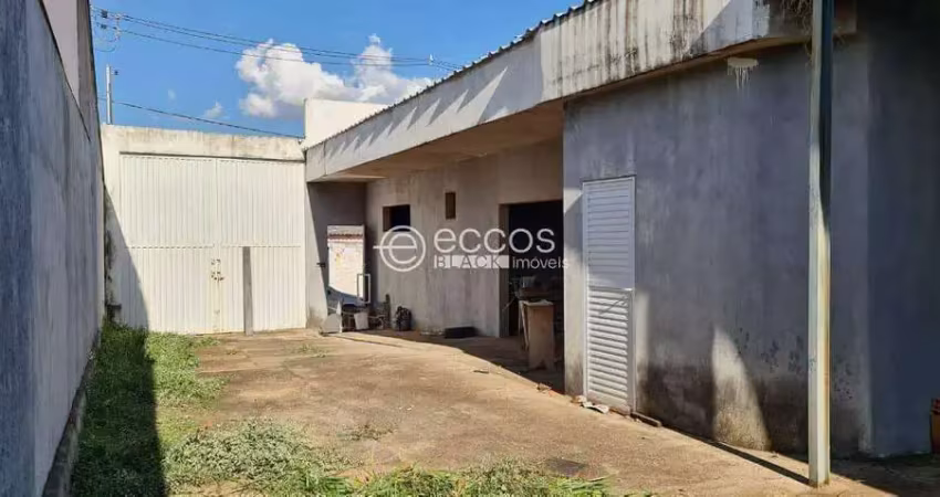 Barracão à venda, 1 quarto, 1 suíte, lagoinha - uberlândia/mg