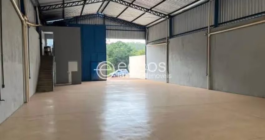 Barracão / Galpão / Depósito para alugar na Rua Tungstênio, 185, Dona Zulmira, Uberlândia