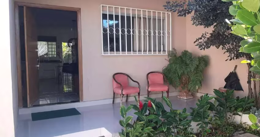 Casa à venda, 2 quartos, 1 suíte, 4 vagas, interlagos 3 - araguari/mg