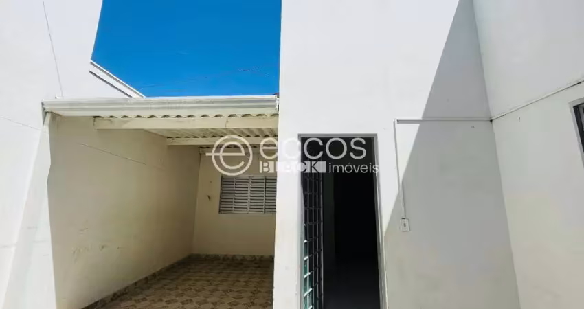 Casa para aluguel, 2 quartos, 1 vaga, santa mônica - uberlândia/mg