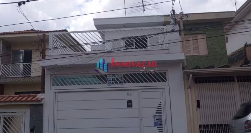 Sobrado no bairro Parque Vitória, 4 dorm, 1 suíte, 2 vagas, 130 m