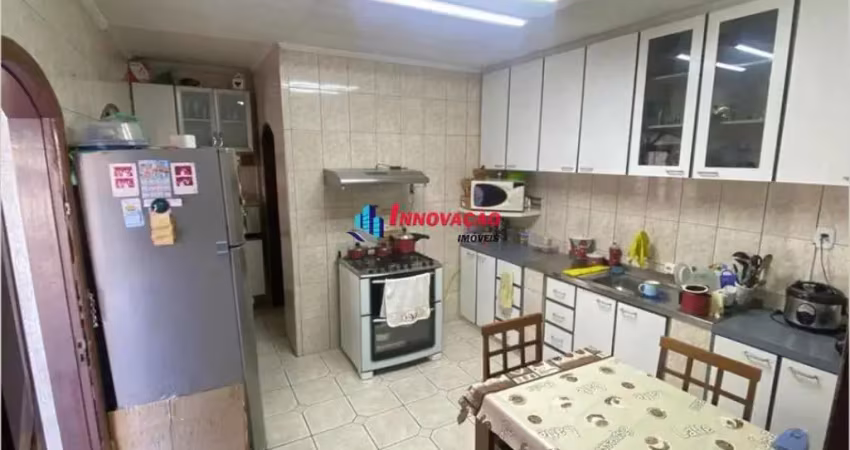 Casa (sobrado) para venda, 2 dorm(s), 1 suite(s), 3 vaga(s), 150 m²
