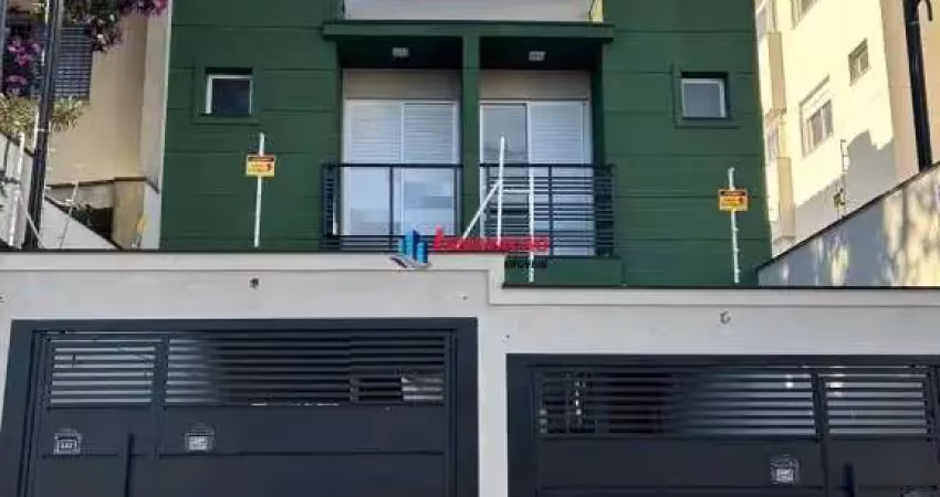 Linda casa (casa padrão) para venda, 3 dorm(s), 3 suite(s), 2 vaga(s), 135 m² ao lado do metrô
