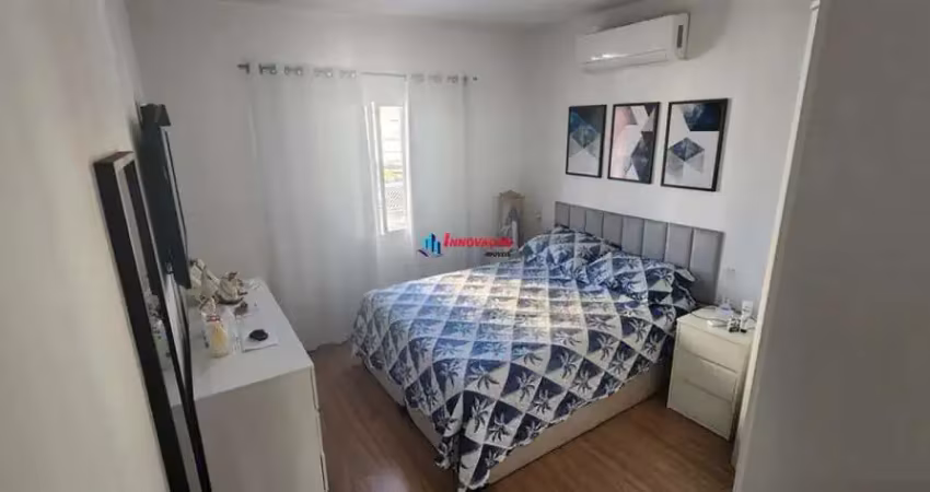 Casa (sobrado) para venda, 3 dorm(s), 1 suite(s), 2 vaga(s), 180 m²