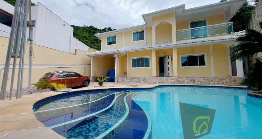 Casa de alto padrão em condomínio fechado na taquara – espaço, conforto e exclusividade