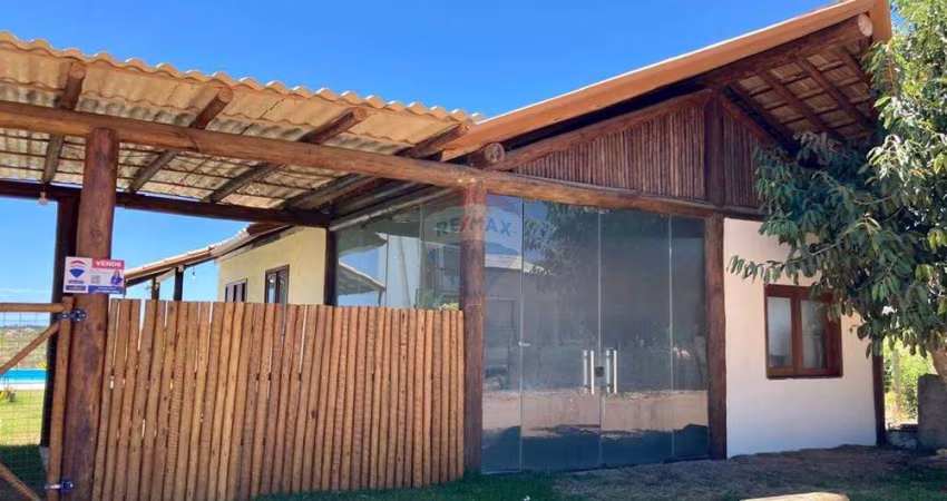 Novidade - Casa a venda em Taipu de Fora!