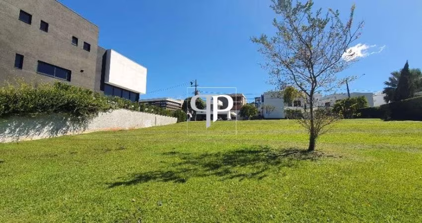 Terreno à venda, 704 m  por R  2.300.000,00 - Alphaville Graciosa - Pinhais PR