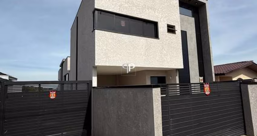 Sobrado com 3 dormitórios à venda, 145 m  por R  849.999,00 - Bacacheri - Curitiba PR
