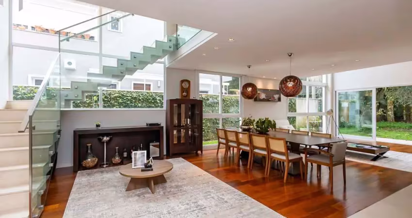 Casa à venda, cond. pinewoods, 4 quartos e acesso direto ao bosque pinhais pr