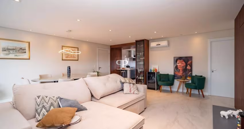 Apartamento com 3 dormitórios à venda  no bairro Ahú - CURITIBA - PR