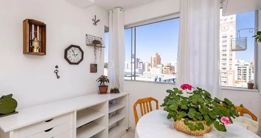 Apartamento 5  andar à venda no cabral | 2 quartos | vista 360° | curitiba-pr