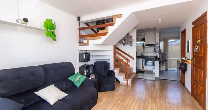 Sobrado triplex 139m  no cajuru 3 qts, suíte  c  closet e hidro  3 vagas ctba pr