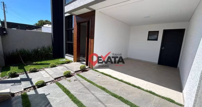 Sobrado com 4 dormitórios à venda, 107 m² por R$ 981.500,00 - Rainha do Mar - Itapoá/SC