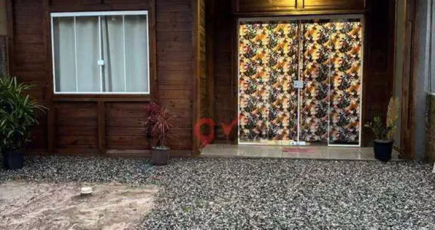 Casa com 2 dormitórios para alugar, 50 m² por R$ 1.650,00/mês - Centro - Itapoá/SC
