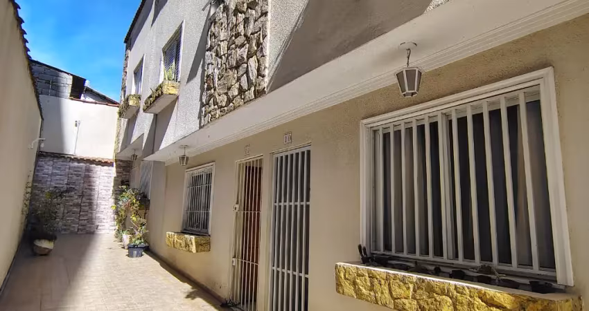 Sobrado de condomínio com 2 quartos e 2 vagas em vila matilde