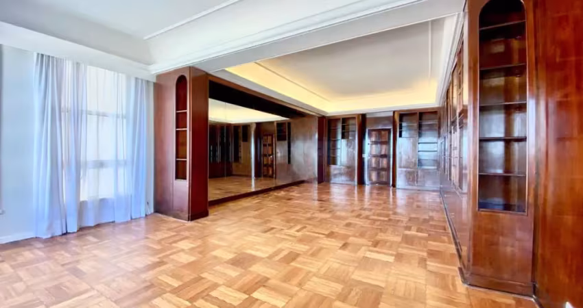 Apartamento vintage com 3 quartos e 2 vagas independentes próximo a avenida paulista