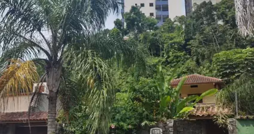 Apartamento de alto padrão no Parque Vivamar