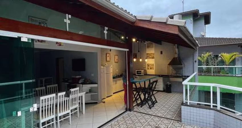 Cobertura duplex na Praia Grande com vista parcial mar à venda