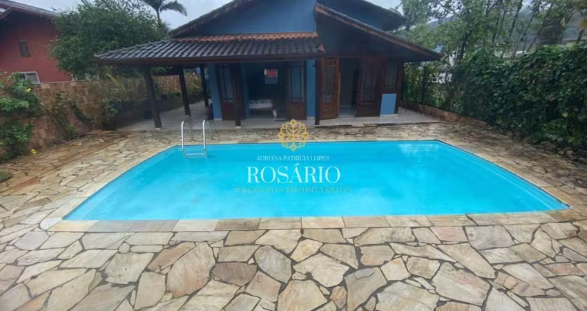 Casa em condomínio com 5 dormitórios e piscina à venda em Ubatuba!