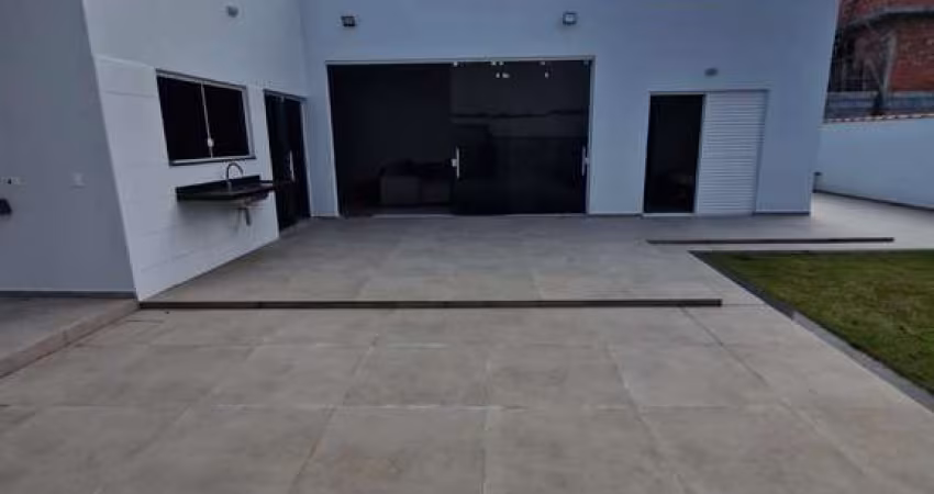 Casa de Alto Padrão disponível pra locação temporária