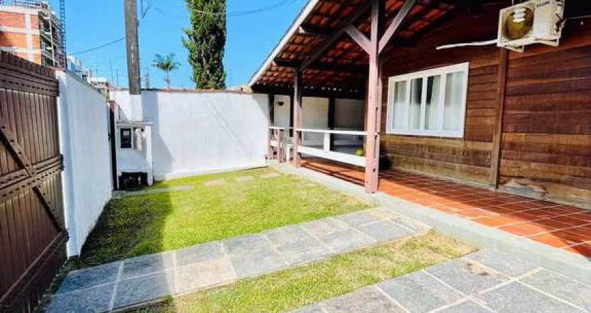 Casa a venda nas Toninhas