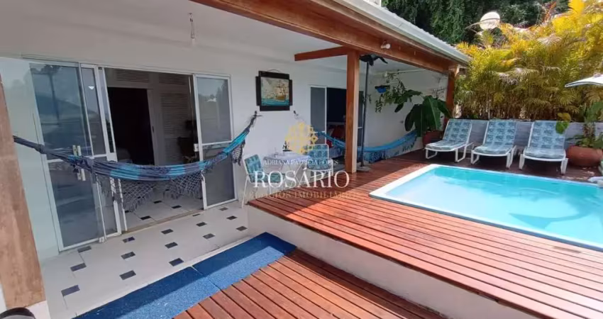 Apartamento Mobiliado Pé na Areia Frente Mar em área central de Ubatuba