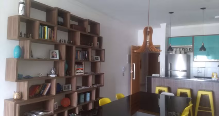 APARTAMENTO COM 2 DORMITÓRIOS MOBILIADO NO ITAGUÁ.