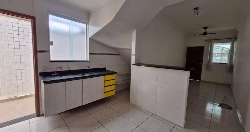 Casa Sobreposta Baixa com 3 dormitórios, À VENDA, no Marapé