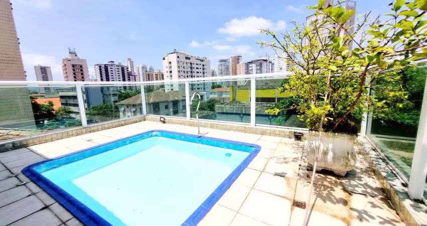 Cobertura Duplex com 3 dormitórios, À VENDA na Ponta da Praia.