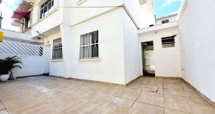 CASA com 2 dormitórios, À VENDA na Aparecida.