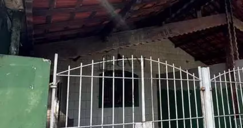 Casa com 1 quarto à venda na Rua Rosa Marli de Souza, 852, Vila Mirim, Praia Grande
